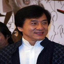 成龙承认右耳已失聪